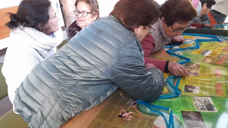 Mujeres de Fuenteheridos en el taller