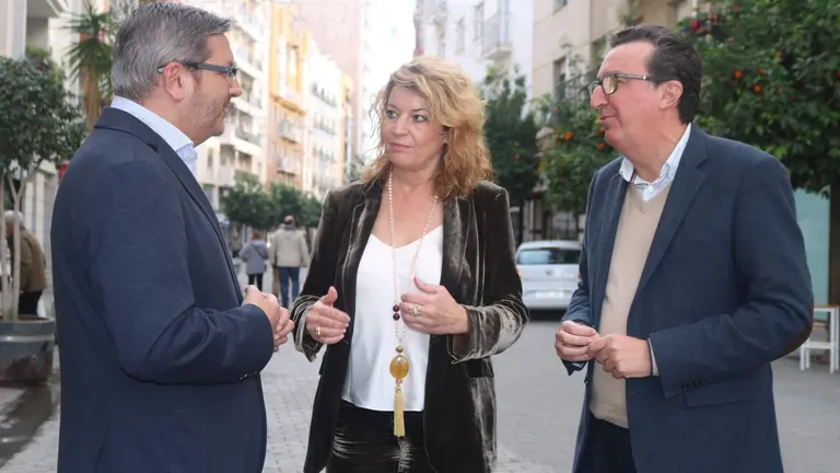 221229 Alejandro Romero, Pilar Miranda y Manuel Andrés González