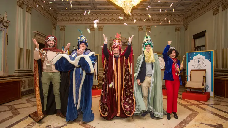 Acto de coronación en el Ayuntamiento