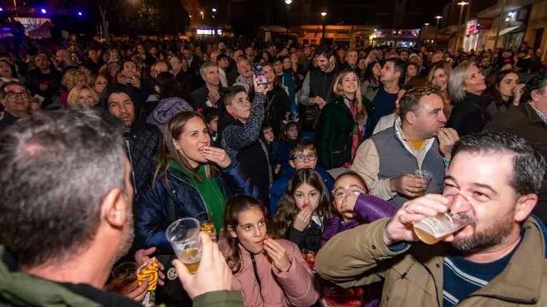 La Isla Chica se volcó con las pre-uvas del 30 de diciembre