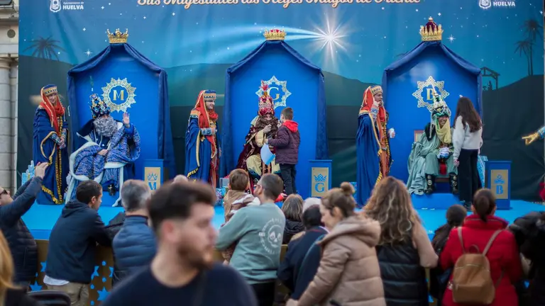 Ya están aquí los Reyes Magos y Huelva los recibe a lo grande