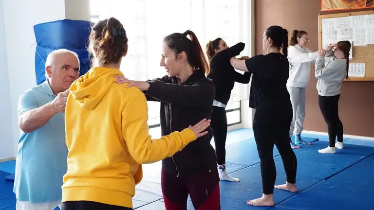 Taller en Palos de defensa personal