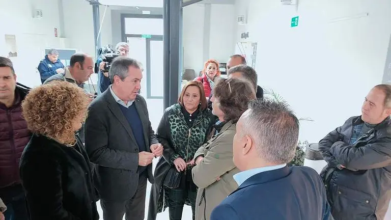 Visita de Juan Espadas a Isla Cristina