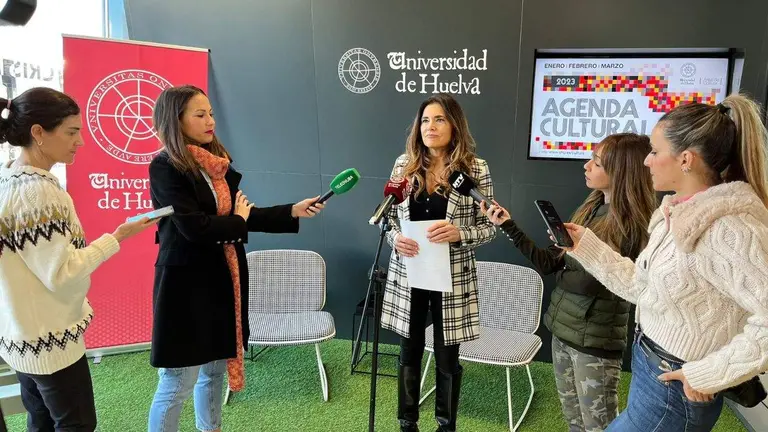 Presentación del Invierno Cultural en la UHU