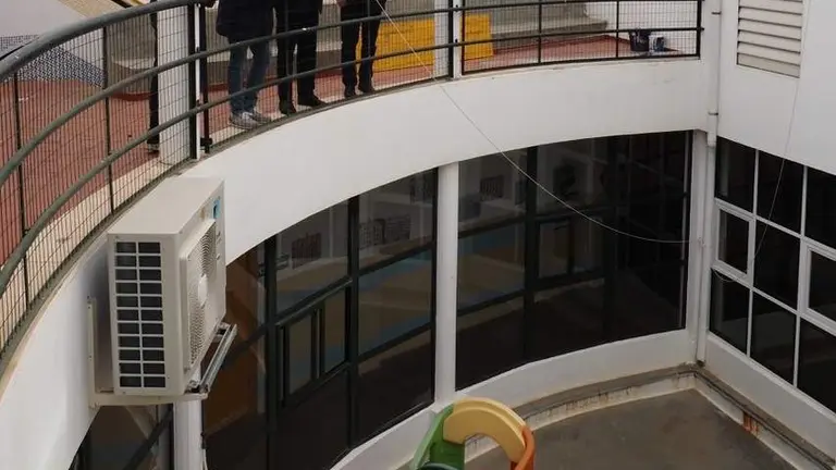 Visita de Romero a la obra