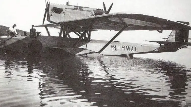 CARTEL PLUSULTRA 2023