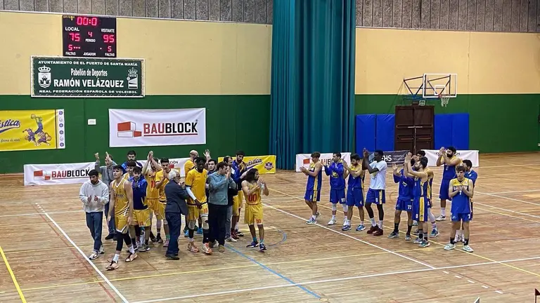 El PMD Aljaraque tras ganar en El Puerto.