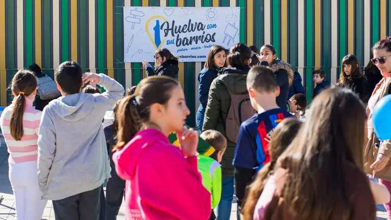 Huelva son sus barrios La Orden, alta participaci&oacute;n en la actividad