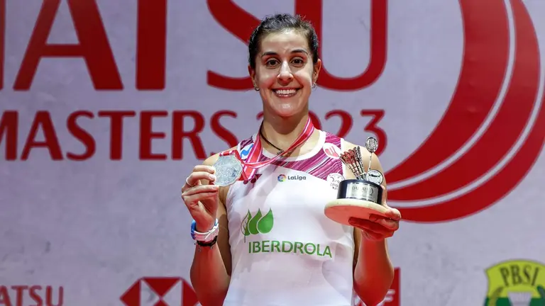 Carolina Marín con la medalla de plata.