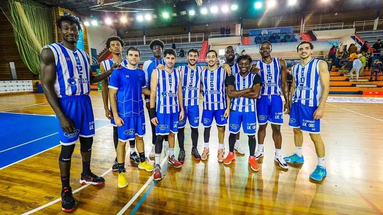 El Enrique Benítez ha ganado a un rival directo.