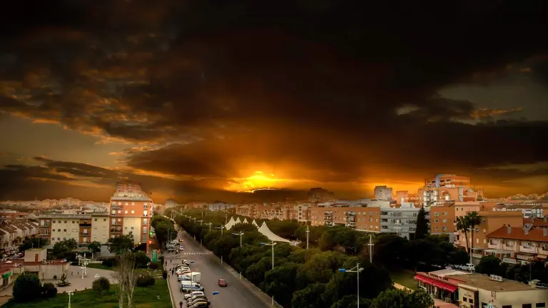 Imagen captada por Antonio Aguilera de la Avenida de Andaluc&iacute;a