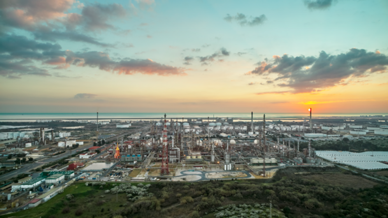 Planta de CEPSA en Huelva