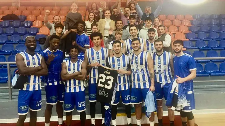 El Enrique Benítez tras ganar en Dos Hermanas.