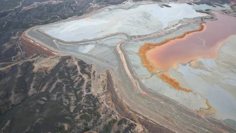 Balsas de residuos de las minas de Riotinto