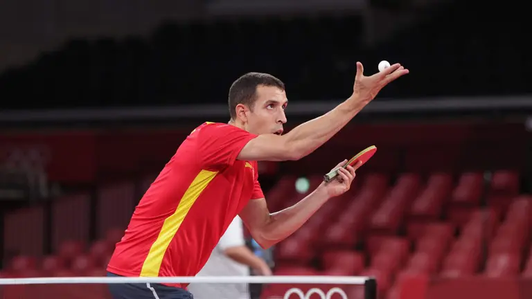 Álvaro Robles al servicio.