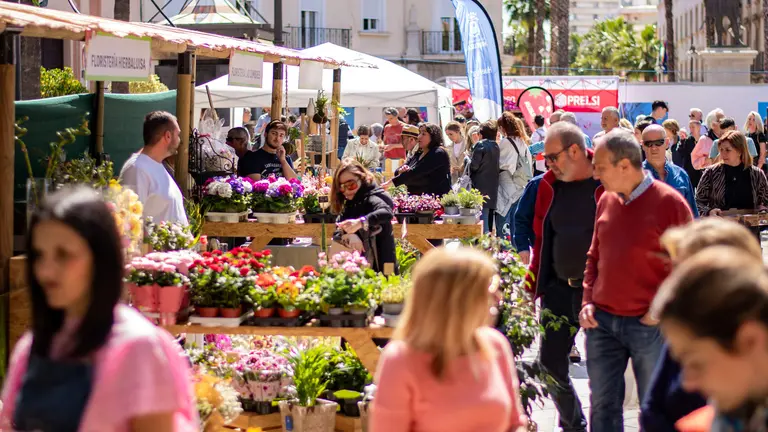 Mercado de las Flores en la Plaza de las Monjas