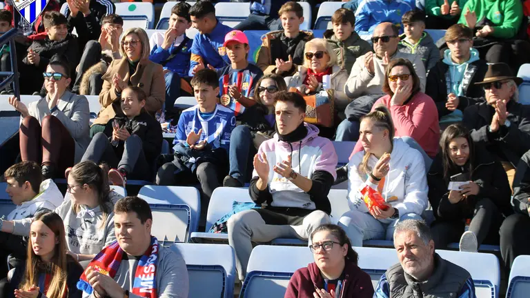La afición del Sporting de Huelva.