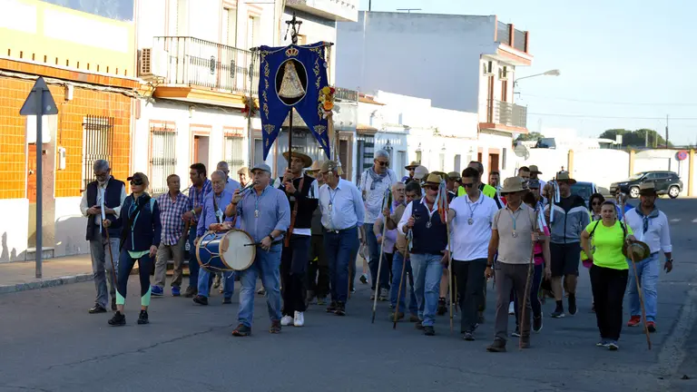 XXIV Peregrinaci&oacute;n Prisi&oacute;n de Huelva a su paso por San Juan del Puerto.