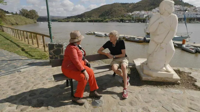 Jesús Calleja rodando Volando Voy en Sanlúcar de Guadiana