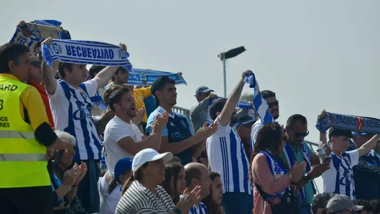 Hinchas del Recreativo en un partido de su equipo.