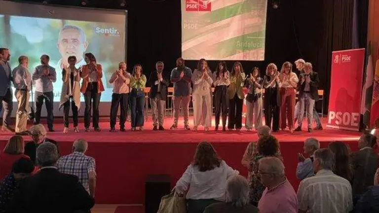 Presentación candidato Hinojos