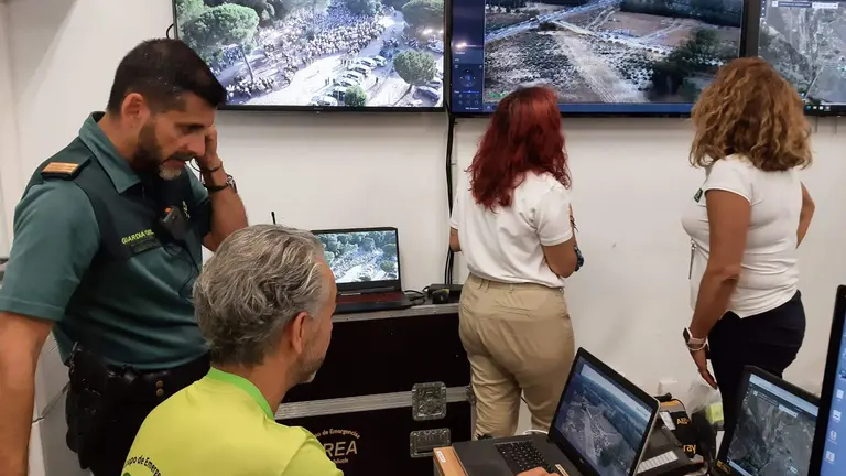 Operativos de seguridad en la aldea