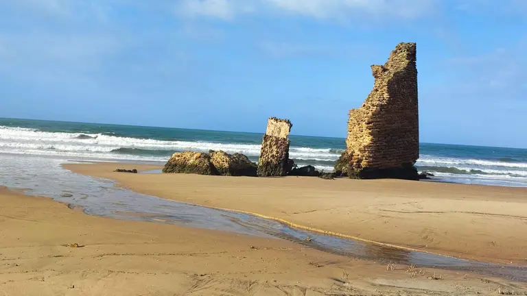 Imagen ic&oacute;nica de la playa de Torre del Loro