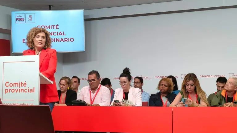 María Eugenia Limón, en el Comité Provincial