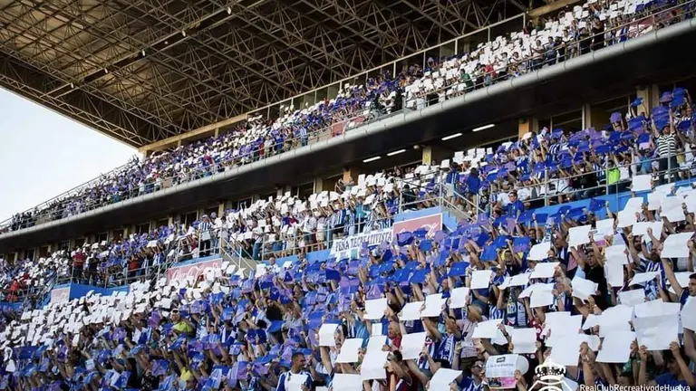 La Tribuna el Nuevo Colombino.