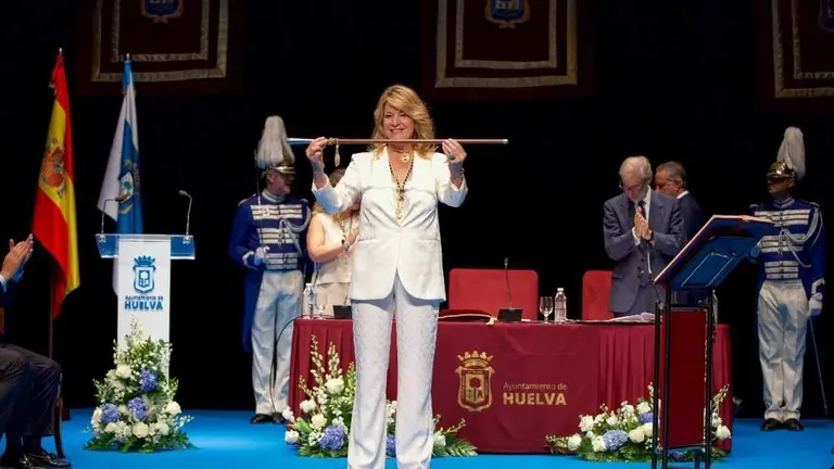 Pilar Miranda, tras su investidura como alcaldesa de Huelva
