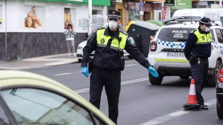 Control de Policía Local en el barrio