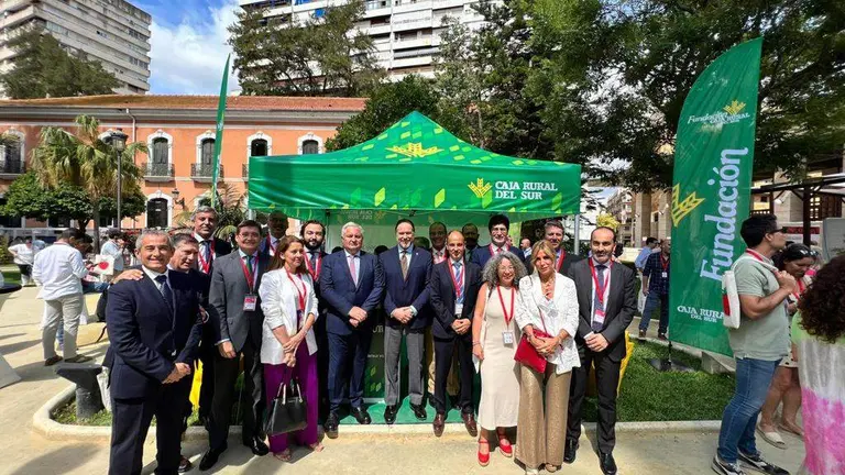 En la imagen, el stand de Caja Rural del Sur en el Congreso de los Frutos Rojos para atender a productores y comercializadores