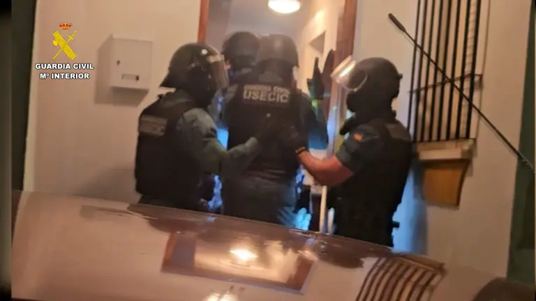 Entrada al domicilio