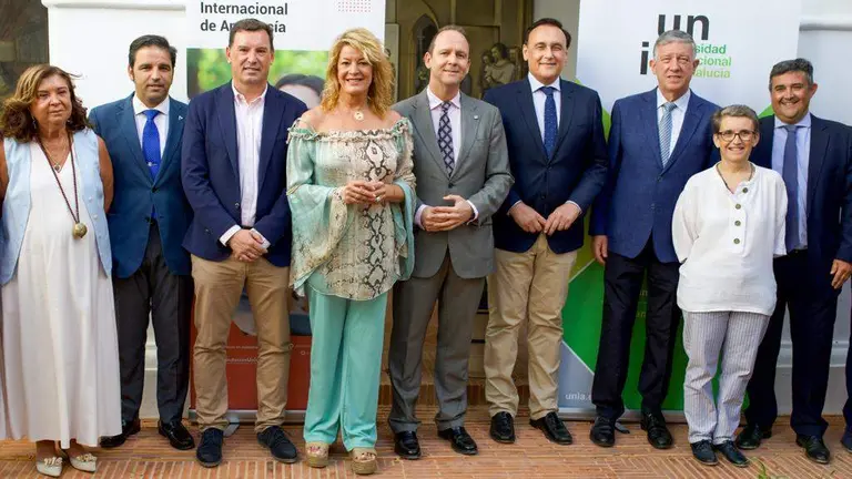 Encuentro en la UNIA