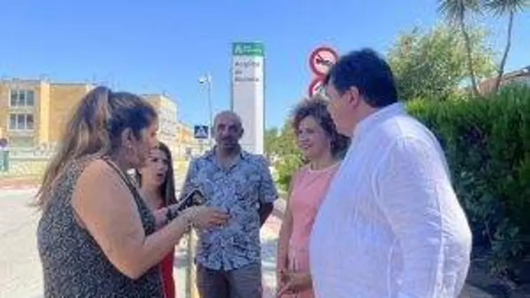 Candidatura del PSOE visitando el Hospital de Riotinto