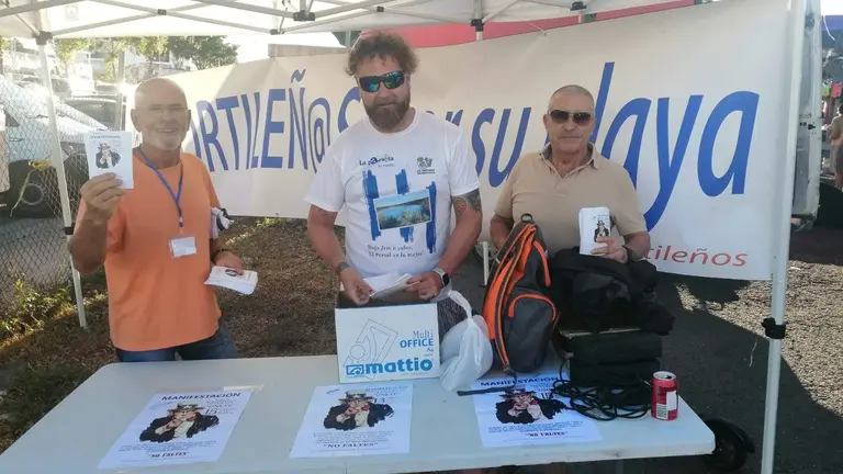 Reparto de la convocatoria en la playa portile&ntilde;a