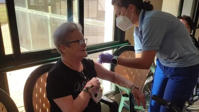 Una anciana en residencia