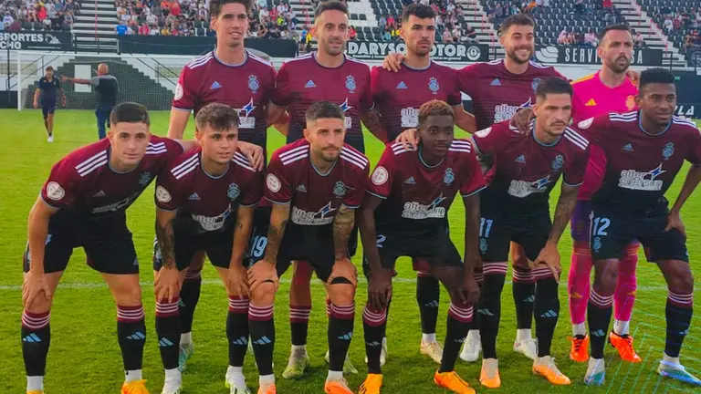 El once del Recreativo en Ceuta.
