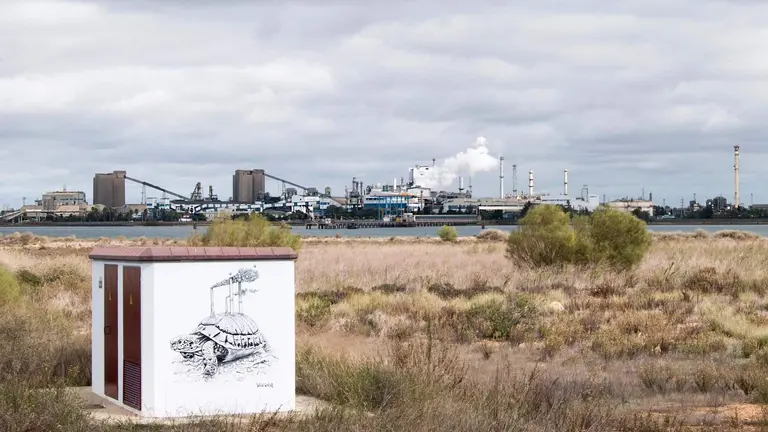 Mural de Wil Welba aleg&oacute;rico a la contaminaci&oacute;n