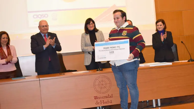 C&aacute;tedra AC-UHU