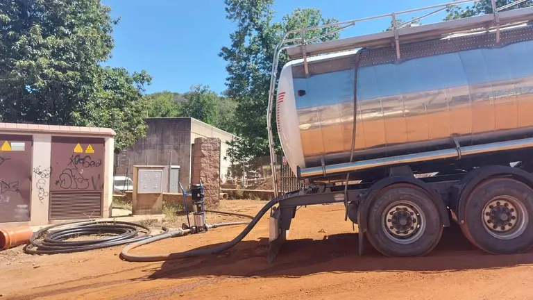 Cisterna de abastecimiento usada por Giahsa