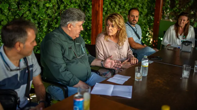 Miranda y Carmelo Merch&aacute;n, presidente de los vecinos