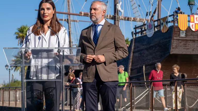 Presentación de actos en el Muelle