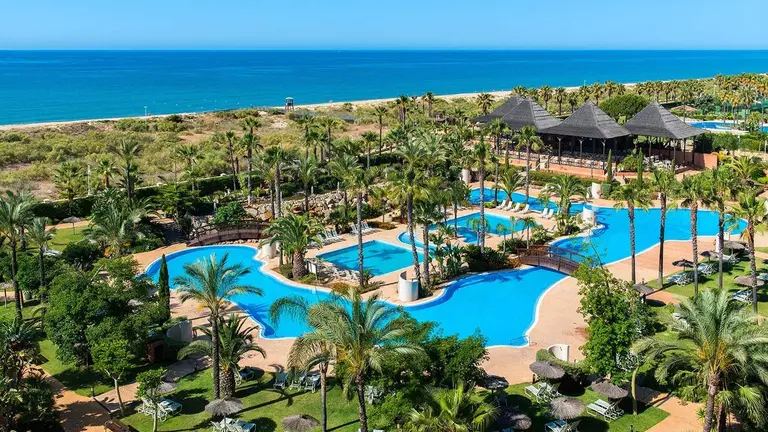 Hotel en la costa onubense
