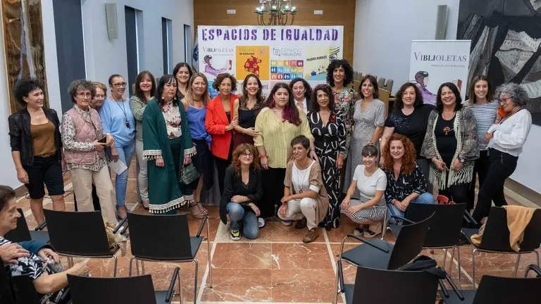 Participantes en el Día de las Escritoras