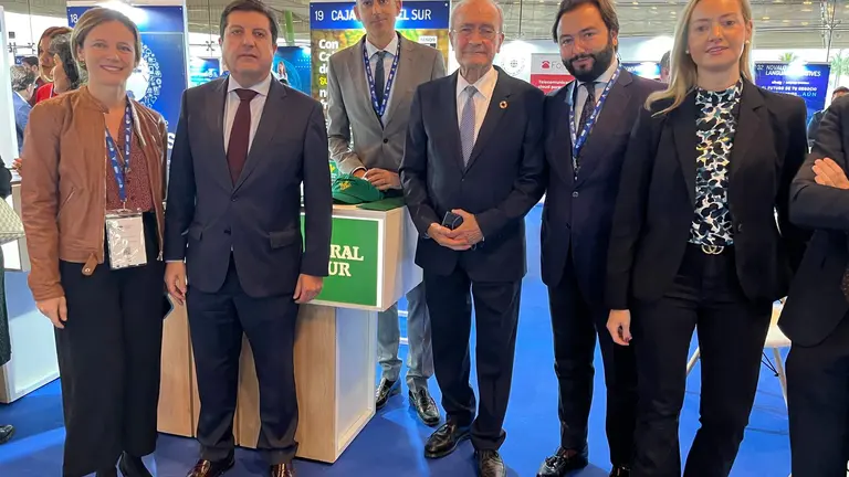 231119. Imagen del stand de Caja Rural del Sur en la &uacute;ltima cita de Extenda, ahora TRADE