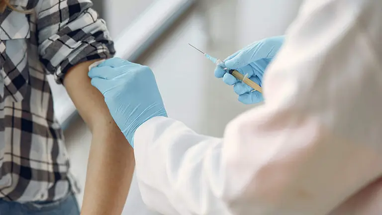 Vacunaci&oacute;n en Huelva