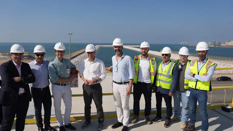 Visita a la desaladora de Naqa'a