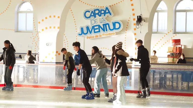 Pista de hielo en Palos