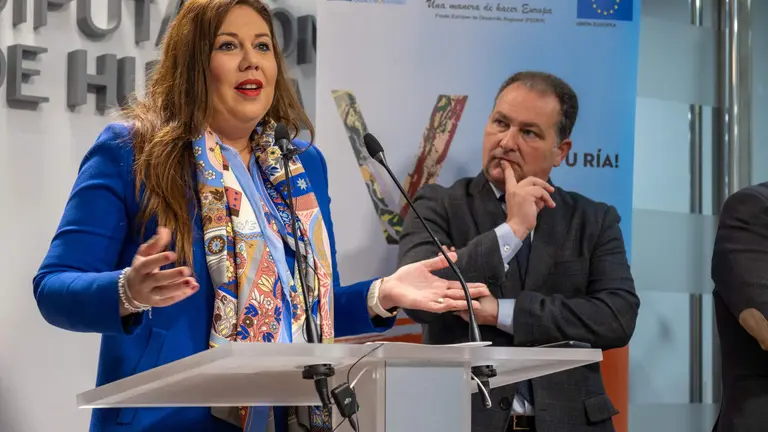 Roc&iacute;o Moreno hace balance del programa EDUSI junto al presidente David Toscano